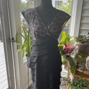 Tadashi Shoji black lace cocktail dress size 8